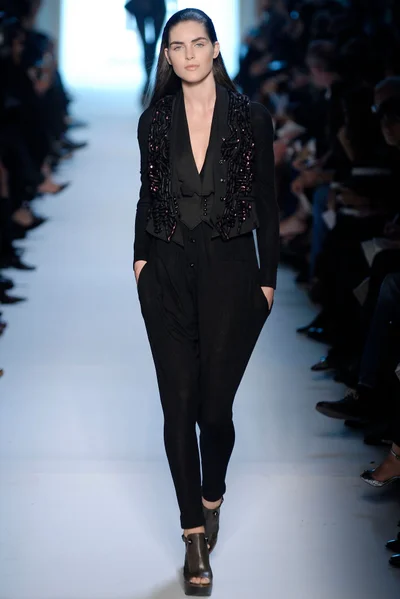 Look 34